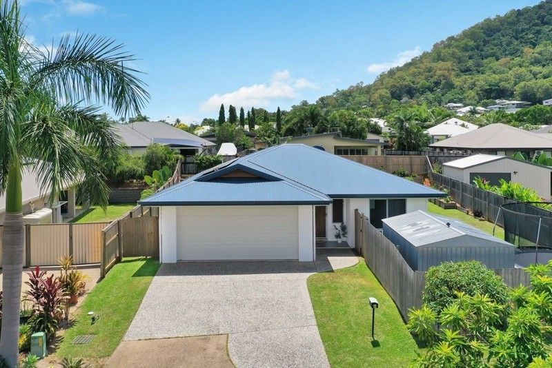 24 macilwraith street manoora qld