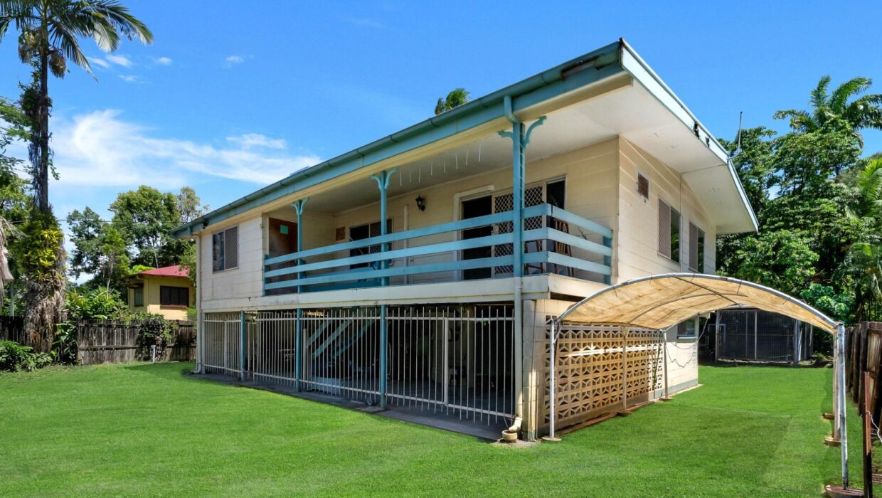 9 Diehm Street, AEROGLEN, QLD 4870